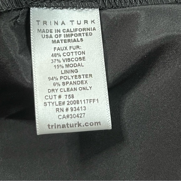 Trina Turk Women’s Small Faux Fur Leopard Animal Print V-Neck Coquette Top - Picture 11 of 13